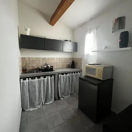 Avec Jardin Privatif Apartman